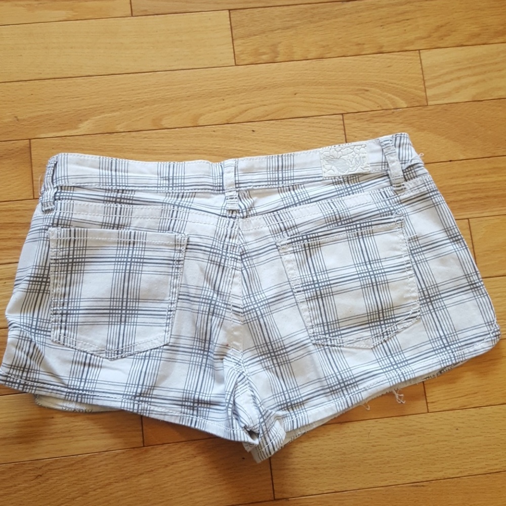 YMF White Shorts - Size 9
